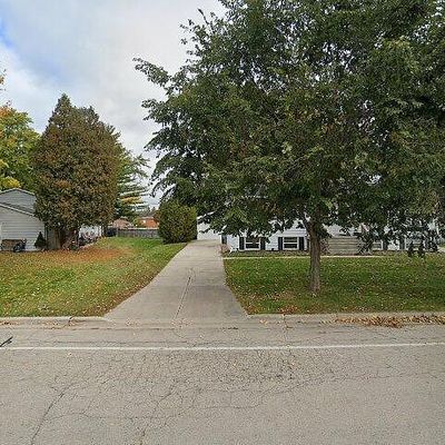 1302 Echo Ln, Green Bay, WI 54304