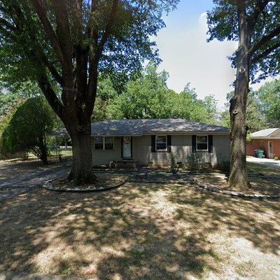 1318 Garvin St, Conway, AR 72034