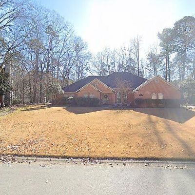 1319 River Oaks, Benton, AR 72019