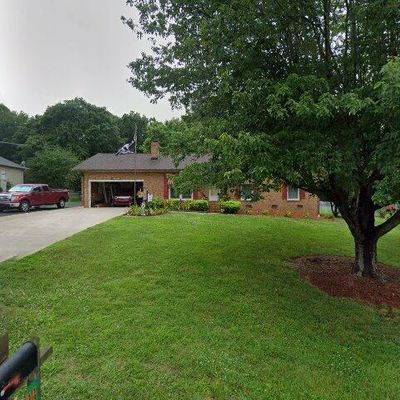 1345 31 St Street Pl Ne, Conover, NC 28613