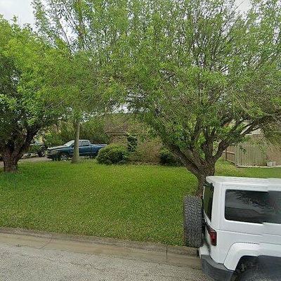 140 Timberline Dr, Port Lavaca, TX 77979