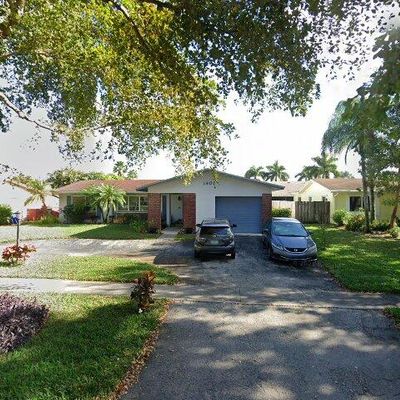 1401 Nw 122 Nd Ave, Pembroke Pines, FL 33026