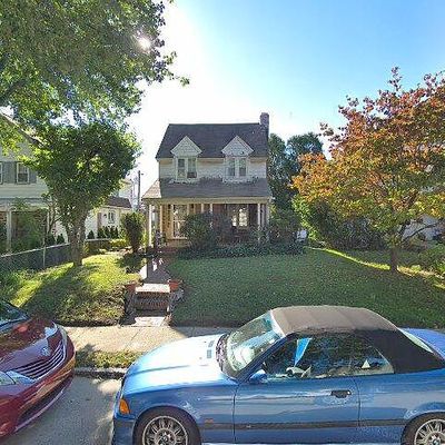 1406 Greywall Ln, Wynnewood, PA 19096