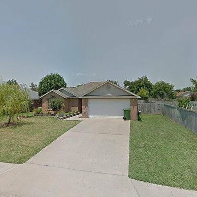 1407 W Laura St, Rogers, AR 72758