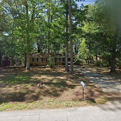 1205 Robinwood Ln, Elberton, GA 30635