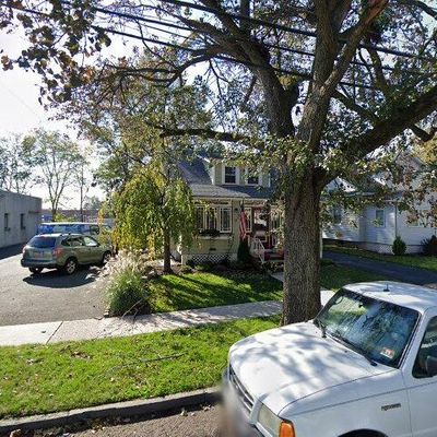 121 Grant Ave, Nutley, NJ 07110