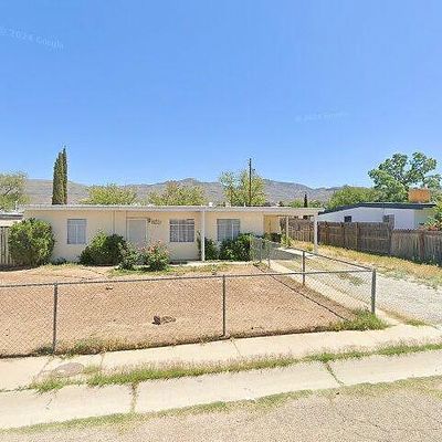 1210 Filipino Ave, Alamogordo, NM 88310