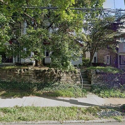 122 W Mount Pleasant Ave, Philadelphia, PA 19119