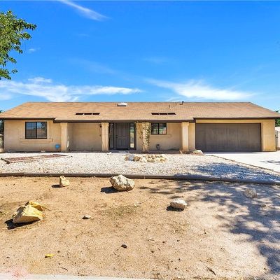 12435 Clearview Dr, Victorville, CA 92392