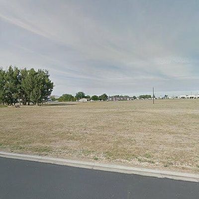 125 Claret Dr, Prosser, WA 99350