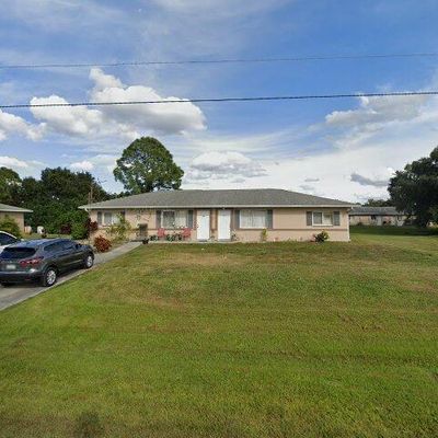 125 Gordon Ave S, Lehigh Acres, FL 33973