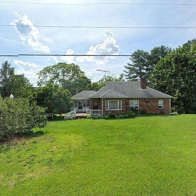 12724 Wolfsville Rd, Smithsburg, MD 21783