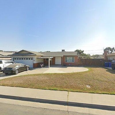 1510 Ashland Dr, Lemoore, CA 93245