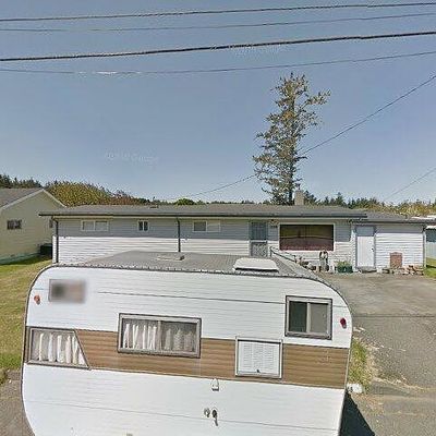 1588 El Monte Rd, Crescent City, CA 95531