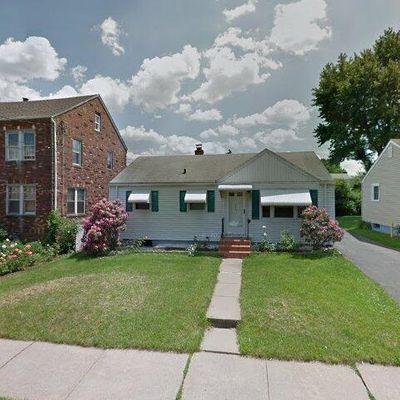 159 Gilman St, Hartford, CT 06114