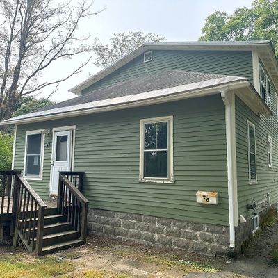 16 Wood St, Skowhegan, ME 04976