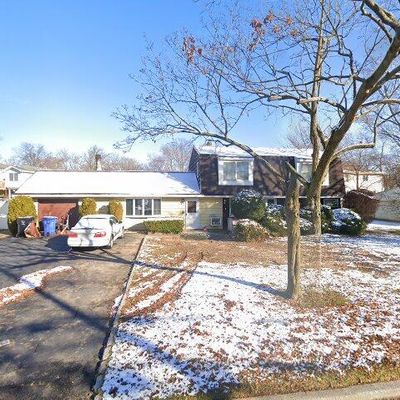 161 Haase Ave, Paramus, NJ 07652