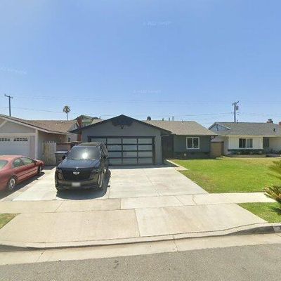 1638 E Abbottson St, Carson, CA 90746