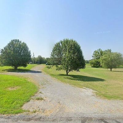 16548 E Liberty Rd, Bluford, IL 62814