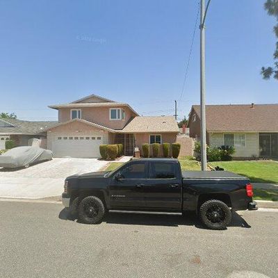 1409 E Helmick St, Carson, CA 90746