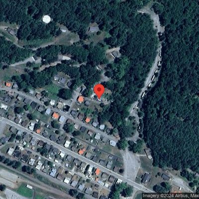 141 Cliff St, Fries, VA 24330