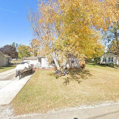 1434 E Broadway St, Streator, IL 61364