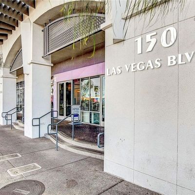 150 Las Vegas Boulevard #2204, Las Vegas, NV 89101