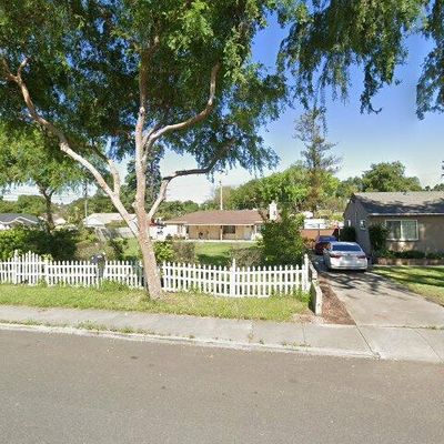 1807 Berkeley Ave, Pomona, CA 91768