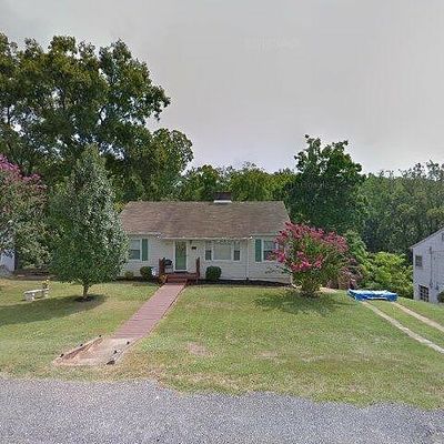 1811 Sunset Dr, Altavista, VA 24517