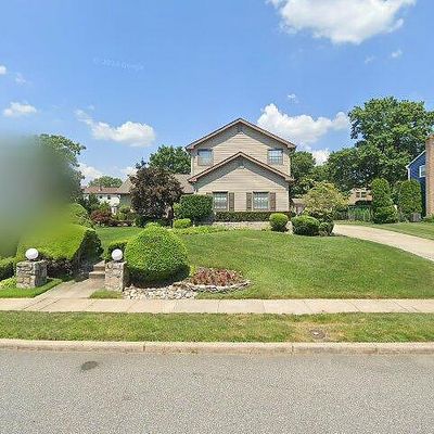 1813 Rolling Ln, Cherry Hill, NJ 08003