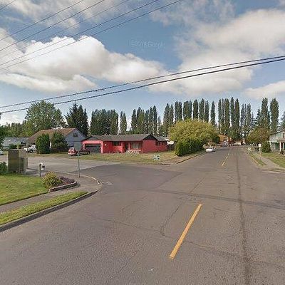 1825 33 Rd Ave, Longview, WA 98632