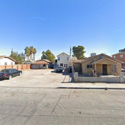 1836 Yale St, North Las Vegas, NV 89030