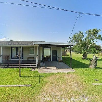 190 Lamar Beach Rd, Rockport, TX 78382