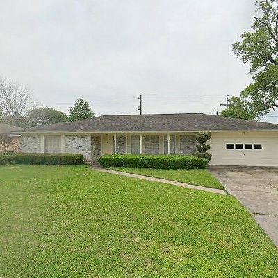 1901 Beverly Ave, Orange, TX 77632