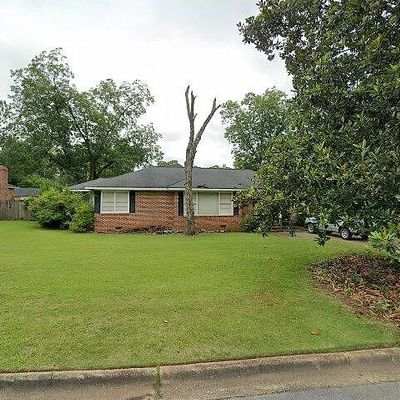 1906 Queens Rd, Albany, GA 31707