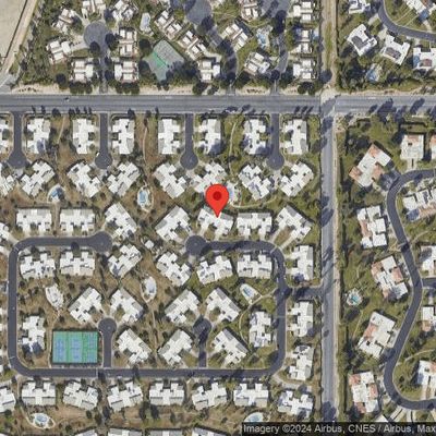 1910 Grand Bahama Dr E, Palm Springs, CA 92264