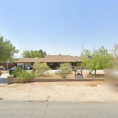 19215 Hupa Rd, Apple Valley, CA 92307