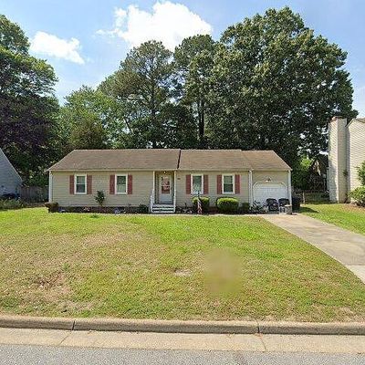 1945 Country Manor Ln, Virginia Beach, VA 23456