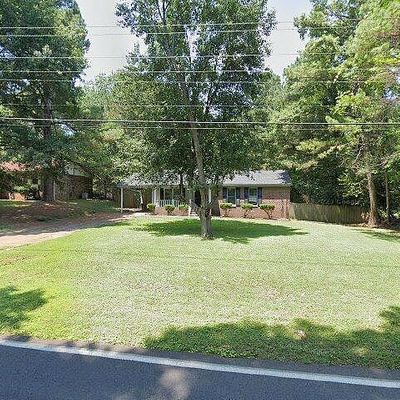 199 Hopper Barker Rd, Jackson, TN 38305