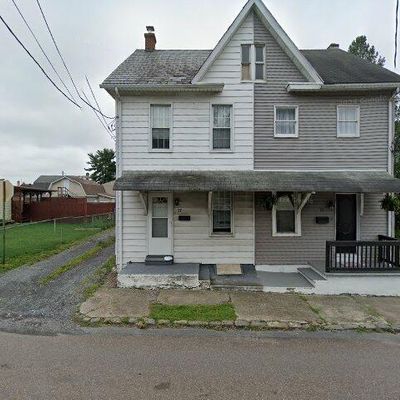 17 E 3 Rd St, Wind Gap, PA 18091