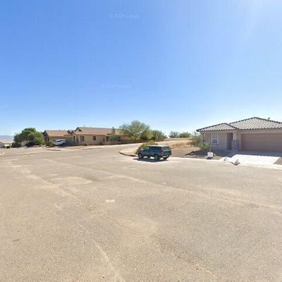 1704 S Tenen Pass Dr, Benson, AZ 85602