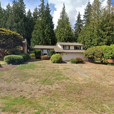 17204 Gravenstein Rd, Bothell, WA 98012