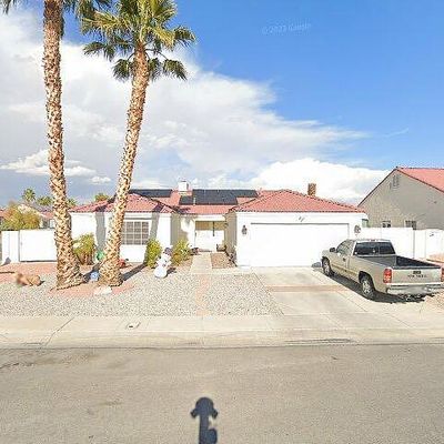 1726 Hunters Bluff Dr, North Las Vegas, NV 89032