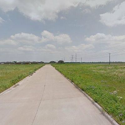 1759 Overlook Dr, Lancaster, TX 75146