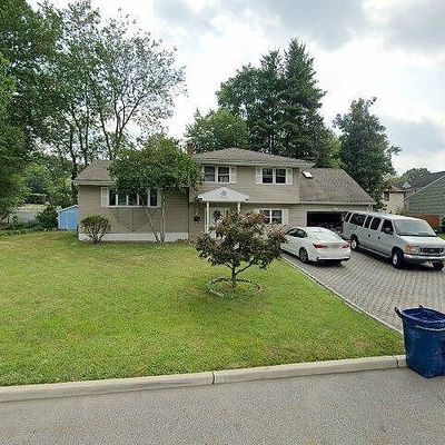 18 Carter St, Norwood, NJ 07648