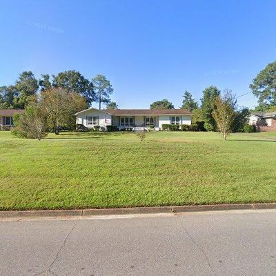 2105 Stonebridge Rd, Dothan, AL 36301