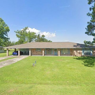 2121 S John Ave, Gonzales, LA 70737