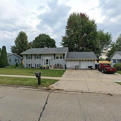 219 W Burbank Ave, Janesville, WI 53546