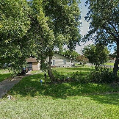 2202 7 Th Ave N, Texas City, TX 77590