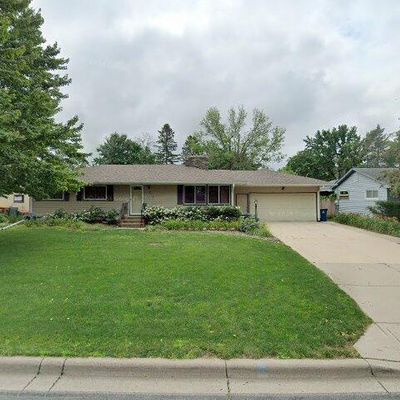 2228 Randy Ave, Saint Paul, MN 55110